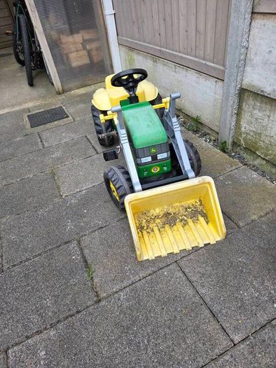 Rolly tractor
