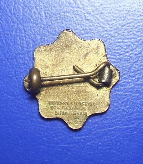 Co-Operative Holidays Association (CHA) - membership badge (1930's)