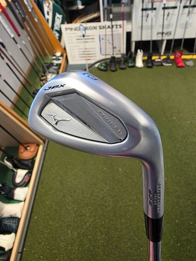 Brand New Mizuno Jpx925 Forged Gap Wedge