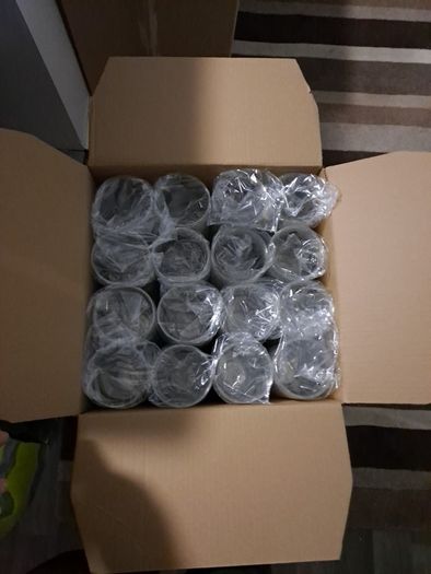 plastic pints