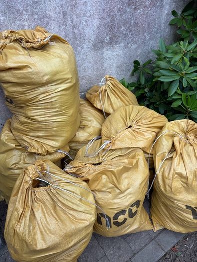 Free Fill dirt/ top soil from old lawn