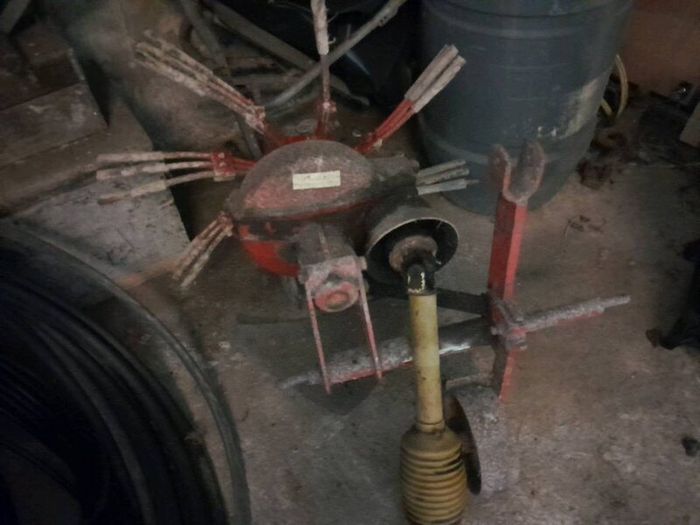 Potato spinner digger