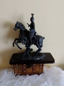 Black Knight on Horse Metal Statue