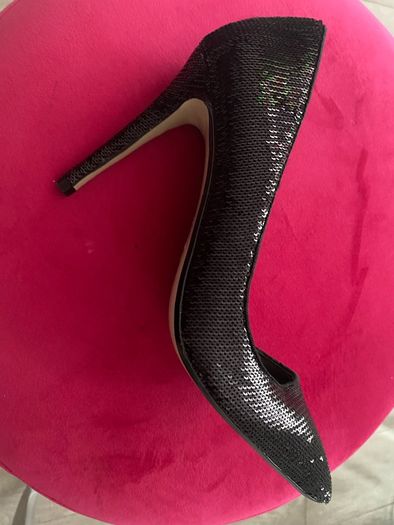 Black Sequinned Classic Stillettoes