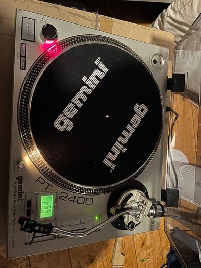 2 x Gemini PT-2400 High-Torque Direct-Drive Turntable