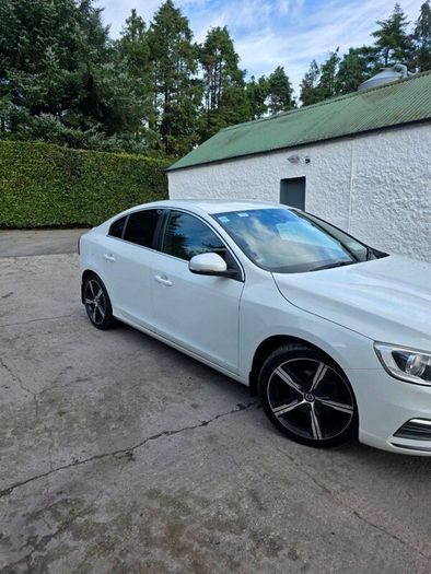 Volvo S60 D2 R Design