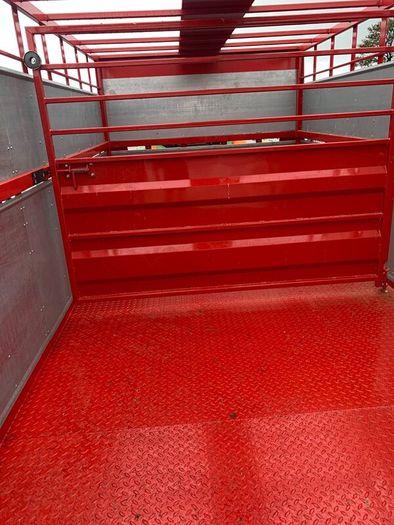 OES livestock trailer