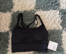 Lululemon sports bra brand new