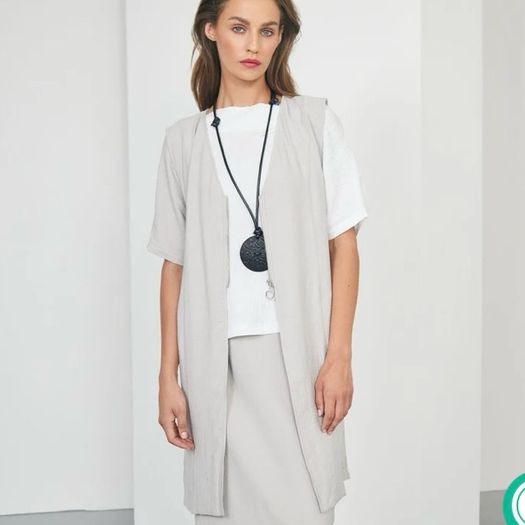 Naya Crinkle Waistcoat Sleeveless Jacket