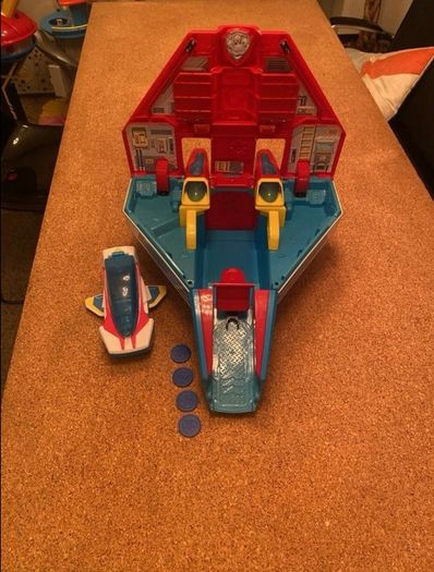 Paw Patrol Super Paws 2 in 1 Transforming Mighty Pups jet plane