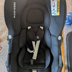 Maxi Cosi car seat