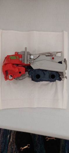 Transformer / toy  OPTIMUS
