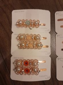 Hair Clips !!
