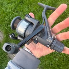 shimano reel feeder float spinning lake river canal