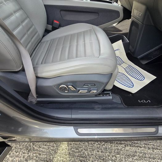 Kia EV9  Earth 2024