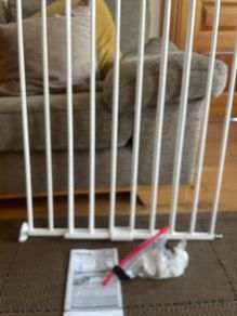 Baby security gate