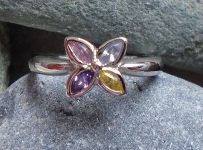 Ring,Jewellery,Gift,Costume jewellery