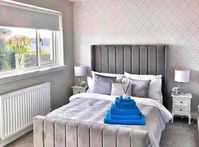 Frame Indiana Wingback Beds