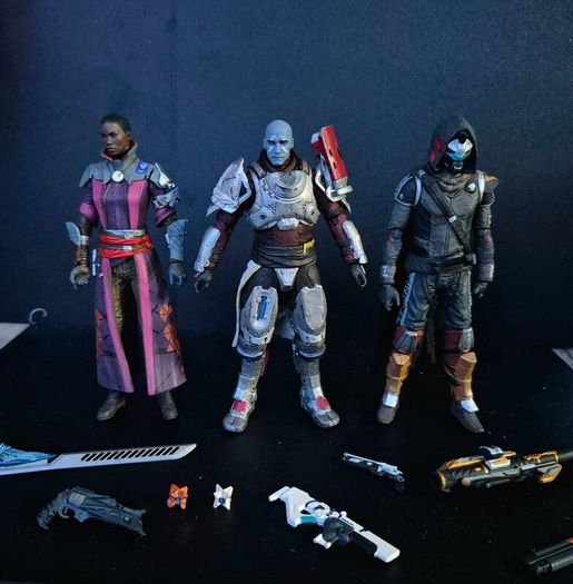 Mcfarlane toys Destiny action figures lot