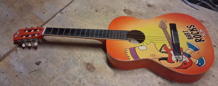 Bart Simpson 3/4 classic guitar
