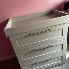Mamas and papas dresser changer