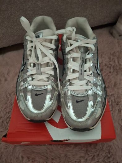 Nike p6000 metallic Silver
