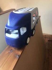 Garden Toys - car carrier includes one car