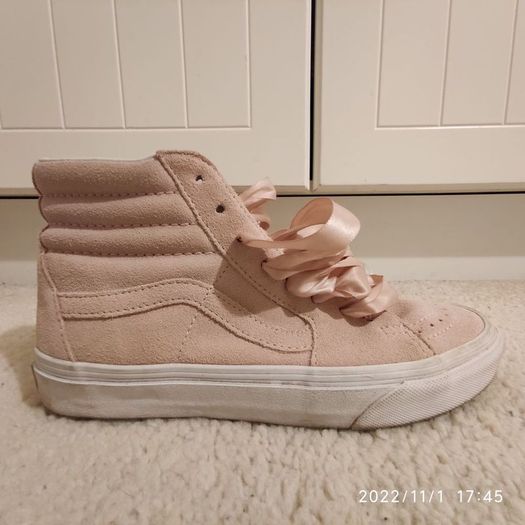 Vans Sk8-Hi - Suede/Ribbon
