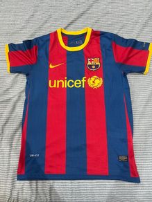 Fc Barcelona Jersey 2010/11 (size s) REPLICA