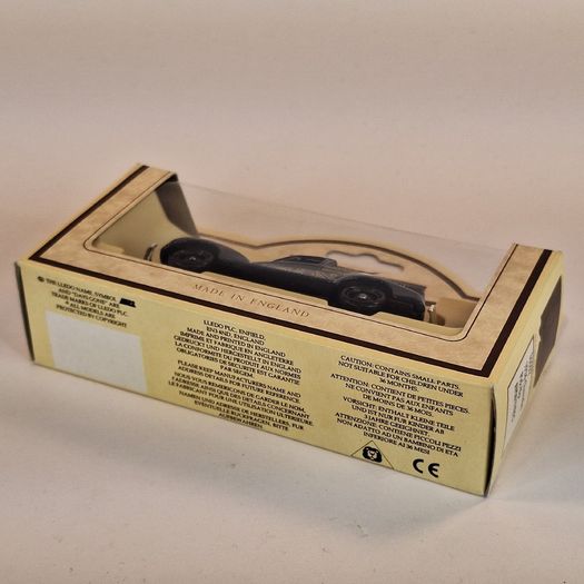 LLedo Diecast Model of Days Gone 36002 1936 Chevrolet Pick-Up AVON TYRES