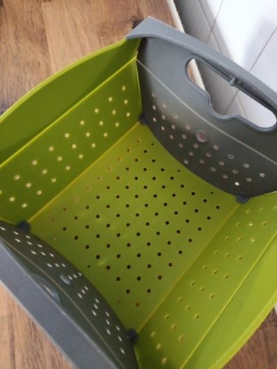 Collapsible Collander / Strainer