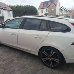 Volvo V60 D4 Business Edition (new engine)