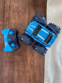 Remote control car