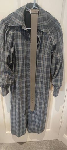 boutique check dress, puff sleeve