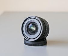 Panasonic Lumix 18 - 40mm Lens