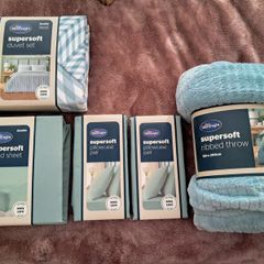 Silent night brand new Bedding Set - Must go
