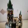 Hogwarts Lego castle with instruction manual Image 3