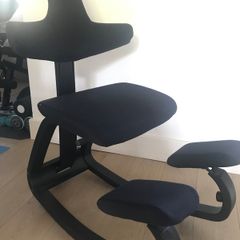 Varier kneeling chair