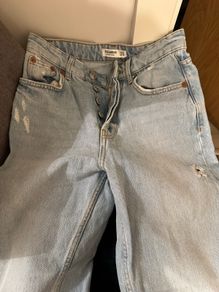 2 new Jeans