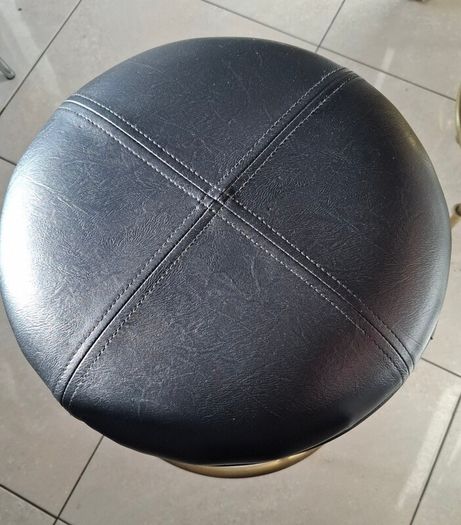 Set of 4 gold plated kitchen bar stools