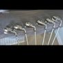 Cobra  Graphite Ladies  irons 6 ClubdRH Image 3