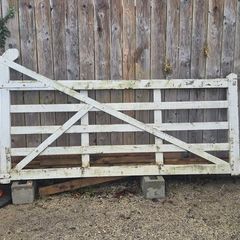 gate