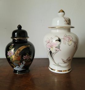 Vintage japanese ginger jars
