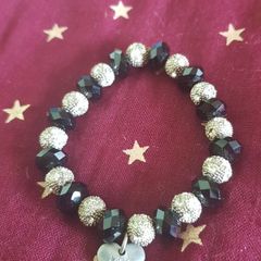 Elegant bracelet