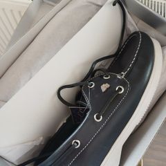 Dubarrys Av8  Navy school shoes brand new in box