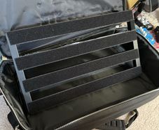 Pedaltrain Classic 1 pedalboard and new version soft case