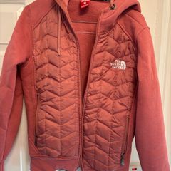 North face dusty pink hoody jacket size small