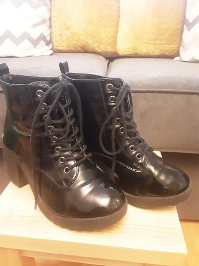 Boots/River Island .. Size: 5 UK Colour: Black Patent Leather .. Price Drop