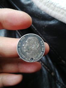 1881-85 Spain Silver One Peseta Coin