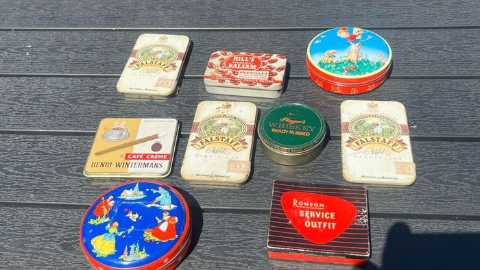 9 vintage collectable Tins